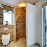 Reiko - 1-5km From The Sea By Interhome