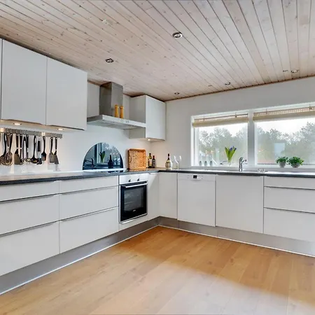 Reiko - 1-5km From The Sea By Interhome * Blåvand