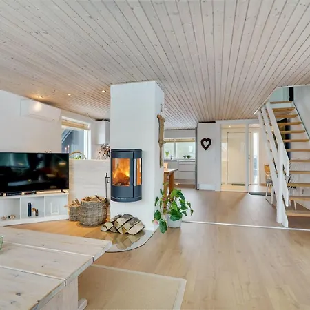 Reiko - 1-5km From The Sea By Interhome * Blåvand