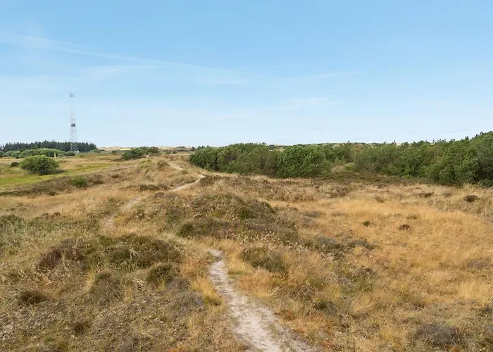 Reiko - 1-5km From The Sea By Interhome *